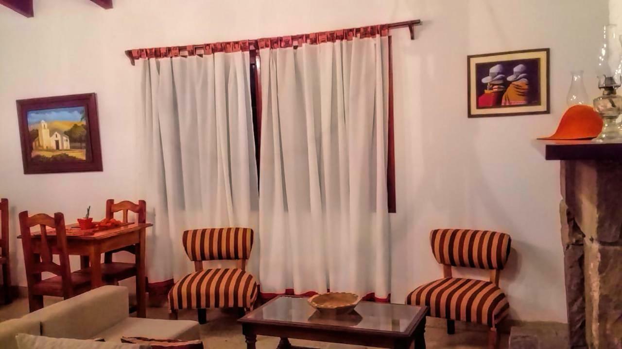 Terrazas Del Coya Hostel ซานซัลวาดอร์ เด โฆคุย ภายนอก รูปภาพ