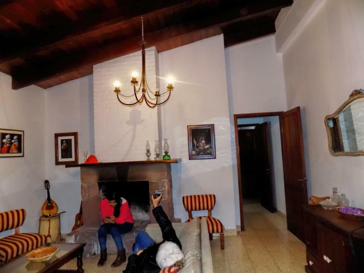 Terrazas Del Coya Hostel ซานซัลวาดอร์ เด โฆคุย ภายนอก รูปภาพ